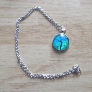 Tree of life on blue 1 inch cabochon necklace pendant on 24 inch chain new